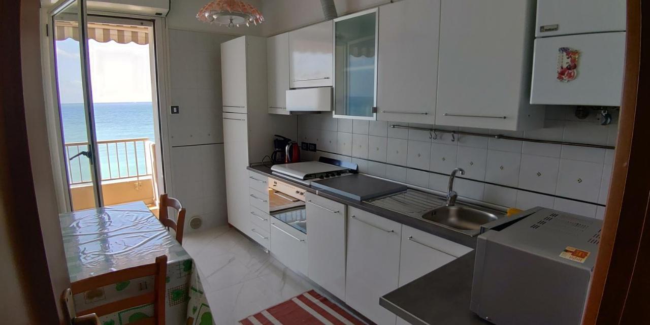 Appartamento Giardino Ventimiglia Exterior foto
