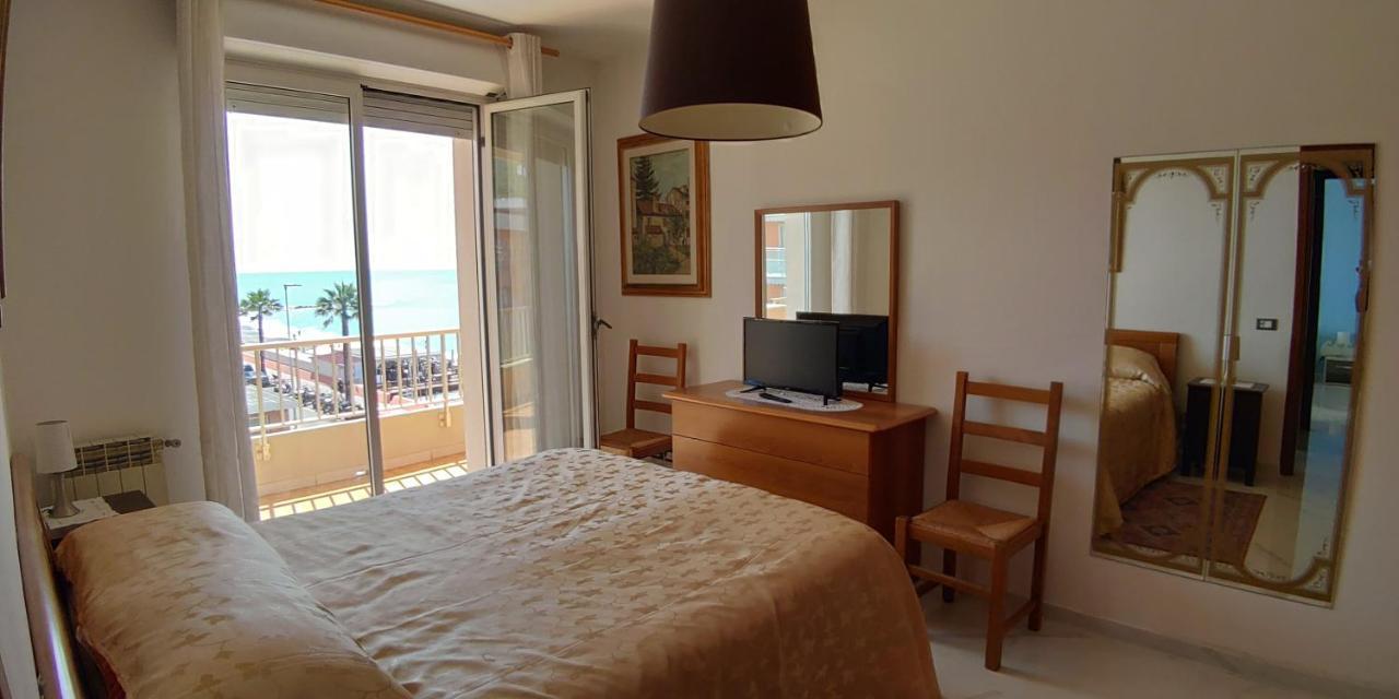 Appartamento Giardino Ventimiglia Exterior foto